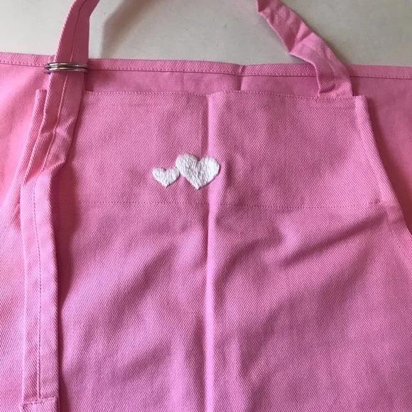NWOT Williams Sonoma Pink Apron with Heart Embroidery 💘 - Picture 5 of 9